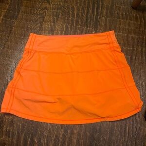 Lululemon Size 4 Tall skirt